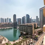 Beautiful 1 Bedroom By The Beach