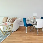 Upgraded 1Br On A High Floor Of Liberty House,Difc - Allsopp&Allsopp
