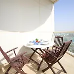 Luxurious 3B With Gorgeous Views