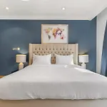Keysplease Upgraded 4 Bedroom Beach Villa W Private Beach, Palm