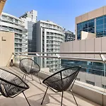 1Br With Study City View In Bay Square B13