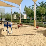 Airstay - Modern 1Br - Full Golf Course Views - Monthly Offer Available