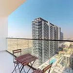 Glamorous 1-Br Apartment In The Heart Of Jvc