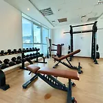 Homes 2 Retreat - Chic 1Br With Balcony & Lake Views In Jlt