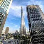 New Stunning 2Br With Burj Khalifa View & Dubai Mall Tunnel Access