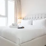 Dazzling 1 Bedroom In Golf Vita With Stunning View