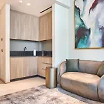 Luxury Studio Comfort & Elegance