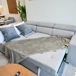 Stunning 1Br In Jvc Binghatti Amber By Deleguest