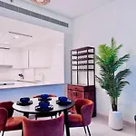 Canal Front - Luxury 2Br Stay In Al Wasl