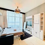 Bd-817 Executive Studio At Bays Tower Business Bay