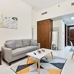 Amazing Studio With Sauna, Gym And Pool