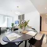 Spacious 2Bhk Boulevard Heights Downtown