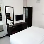 Premiere Hotel Apartments