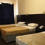 Royal Creek Hotel