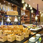 Novotel Suites Mall Avenue Dubai