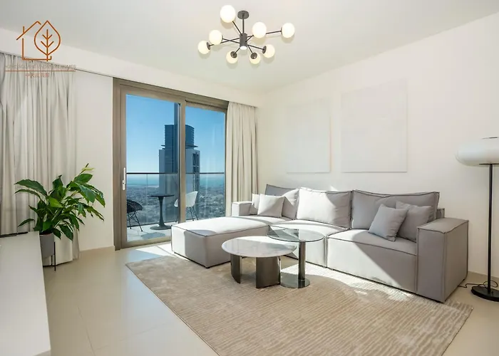 Top Floor 2-Bedroom Apartment With City Views 179Bc-2
