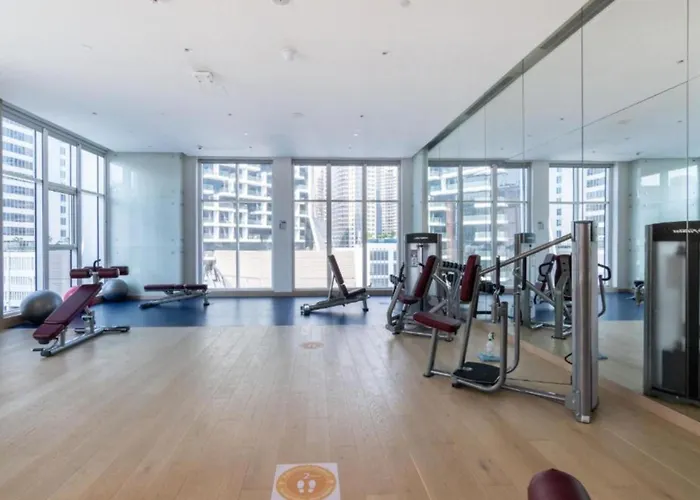 Downtown Ultra Luxury - Studio Suite - 5 Star Hotel Facilities- 15 Min Walk To Dubai Fountain