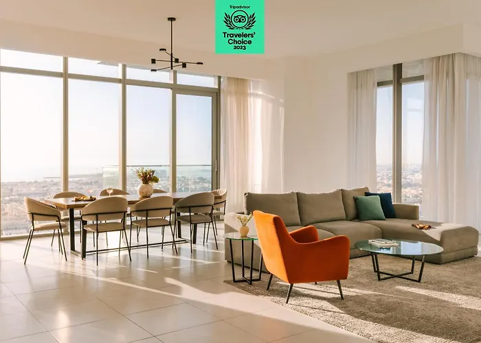 Sonder Downtown Towers