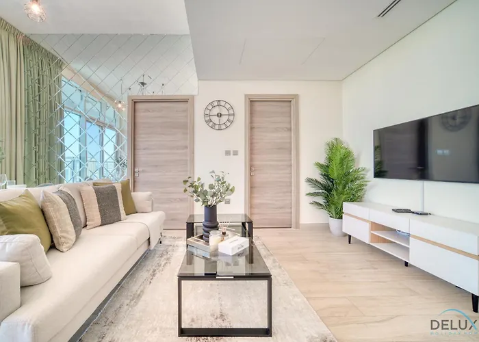 Comfortable 2Br Apartment At Studio One Dubai Marina By Deluxe Holiday Homes