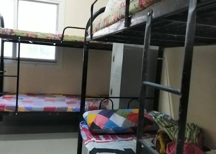 Sameena\'S Daily Men Bed Space