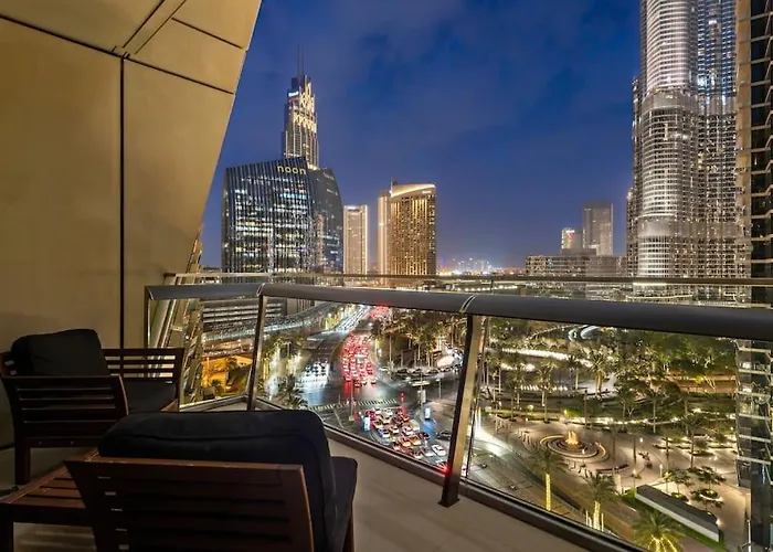 First Class 1Br Iconic Cityscape Haven