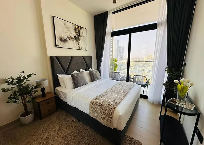 Premium 1Br Fully Furnished Apt With Balcony