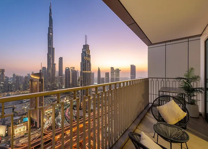 4Br With Spacious Balcony & Stunning Burj Khalifa Views