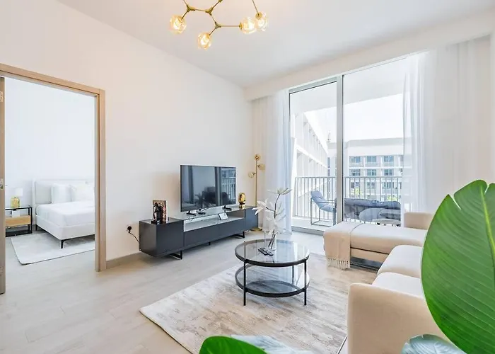 Modern Spacious- 2 Bedroom With Pool & Gym- Luma 22 Jvc