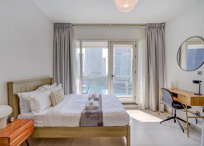 Da86 - Well Design Studio In Dubai Arch Tower