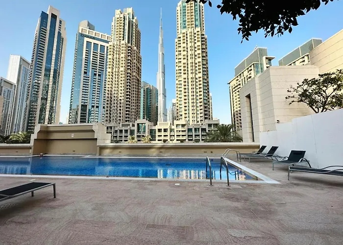 Sleek And Stylish - Modern Studio In The Heart Of Dubai By Petals Holiday Homes