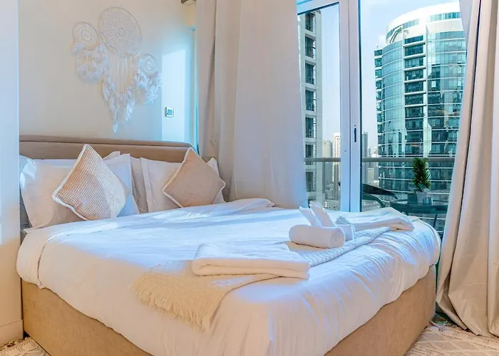 Luxury Studio - Lake View Tower