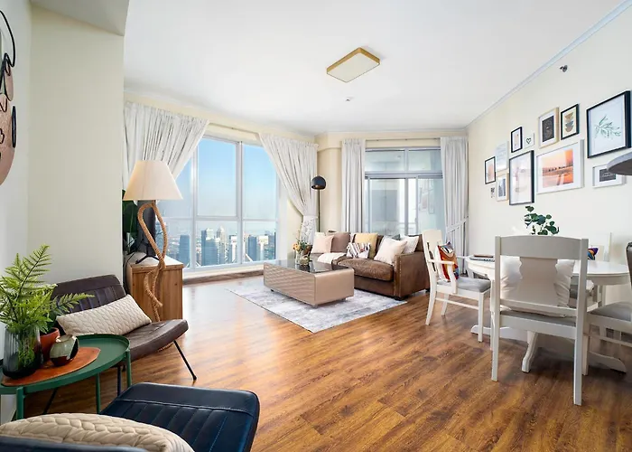 Marina Majesty- Homely & Cozy 2Br, Canalview, Central Location