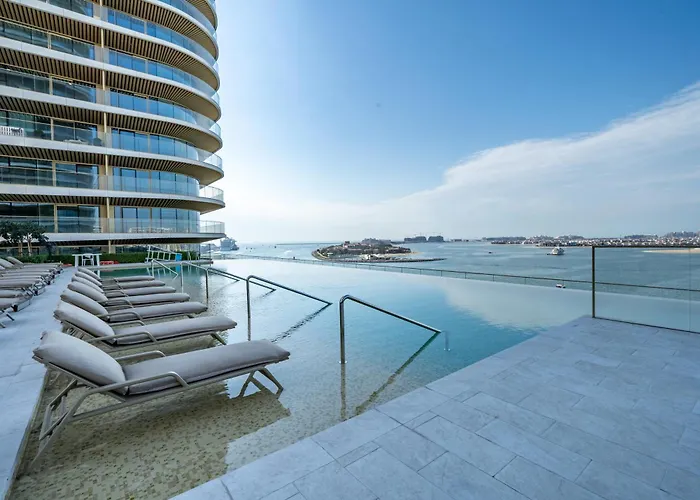Homes Beyond I Brand New 1 Bedroom Apt With Beach Access