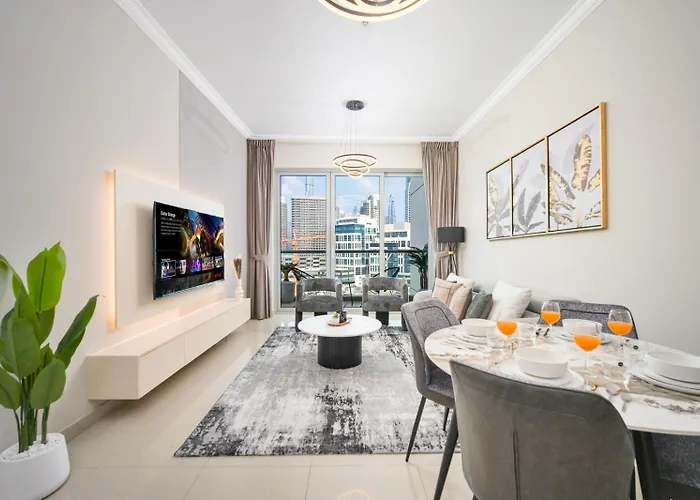 1Br Stunning Canal & Burj View, Luxury Stay At Fairview Residency