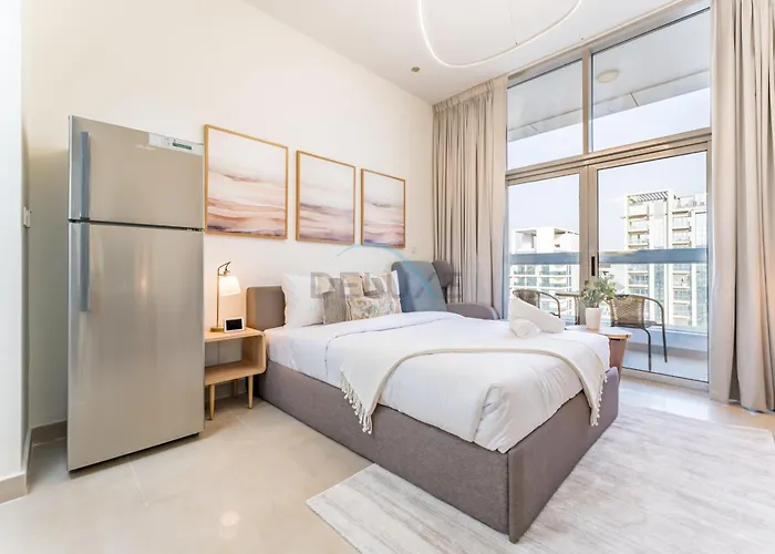 Community View Studio With Exclusive Private Balcony, Azizi Star, Jebel Ali By Deluxe Holiday Homes