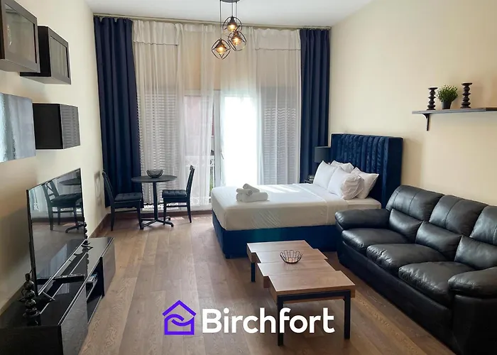 Birchfort - High Quality Spacious Studio