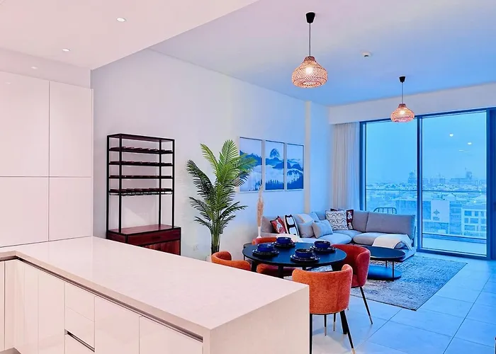 Canal Front - Luxury 2Br Stay In Al Wasl