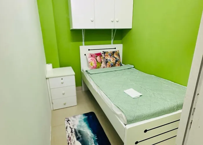 Green Hostel