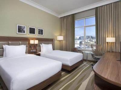 Hotel Hilton Garden Deira 4*