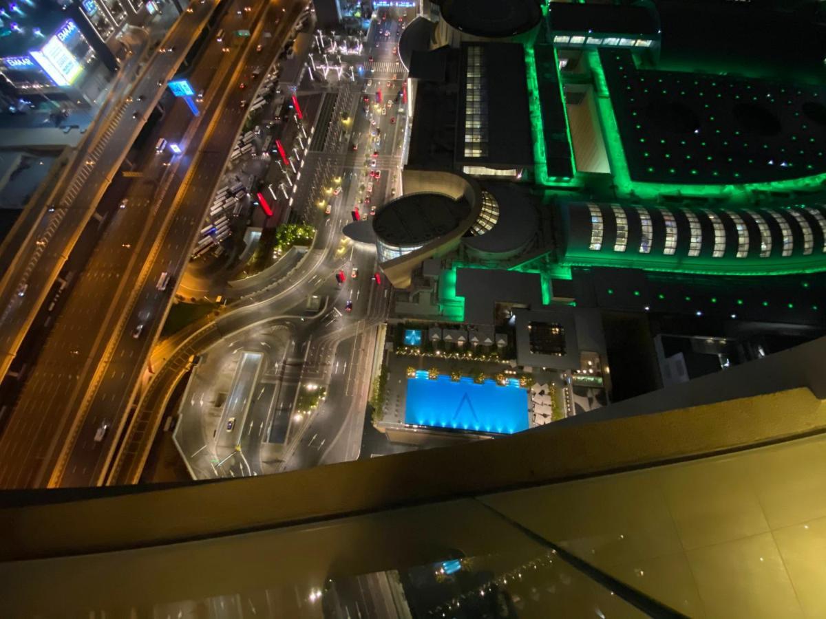 Address Mall Fashion Avenue 1 Bedroom 34 Floor Apartment Dubai
