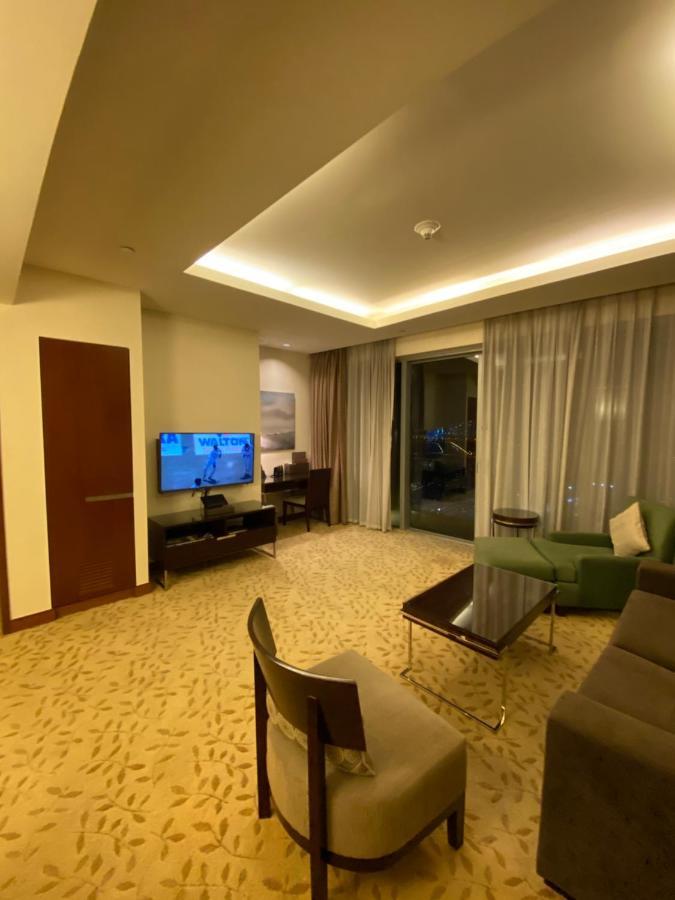 Address Mall Fashion Avenue 1 Bedroom 34 Floor Apartment