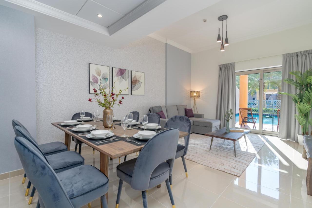 Globalstay At Palm Jumeirah Beachfront Paradise With Pool And Gym Apartment Dubai