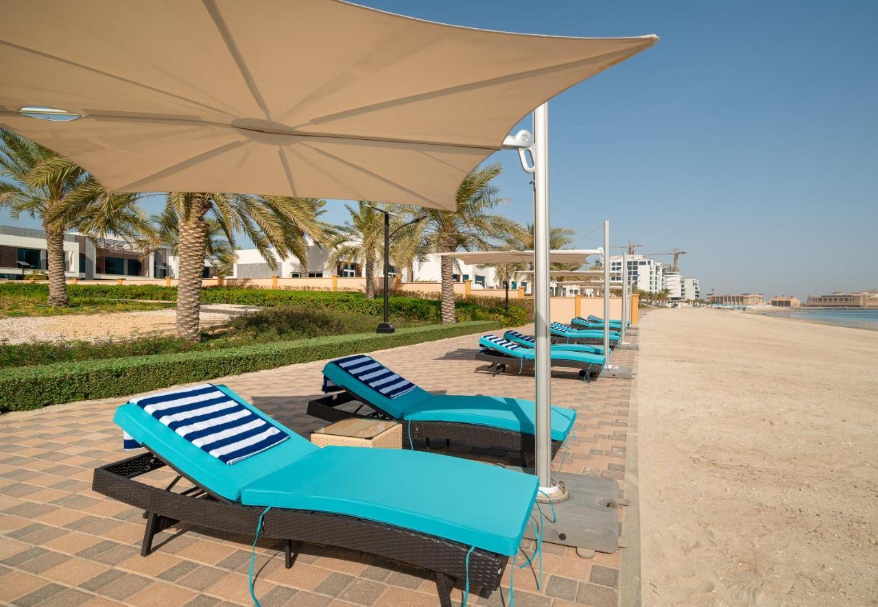 Apartment Globalstay At Palm Jumeirah Beachfront Paradise With Pool And Gym