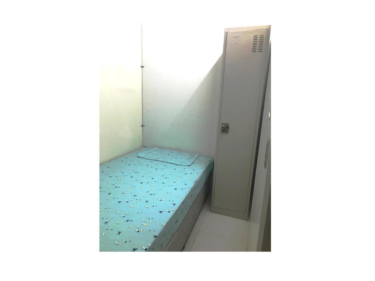 Hostel Deira Partition