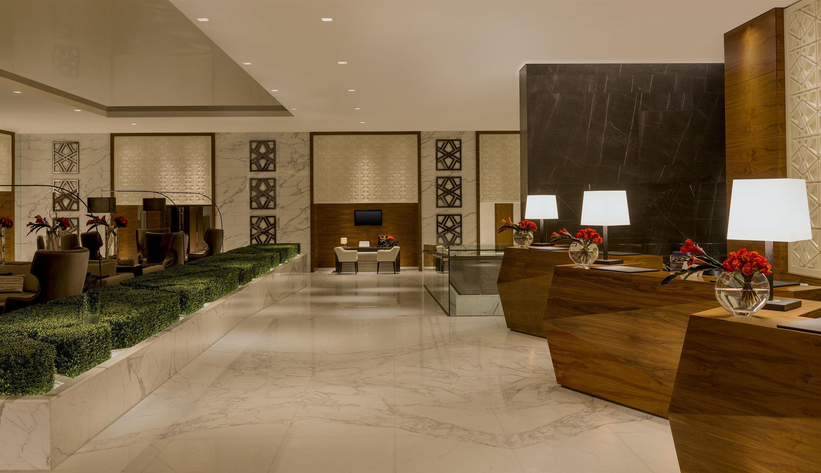 Hotel Sheraton Grand Hotel, 5*