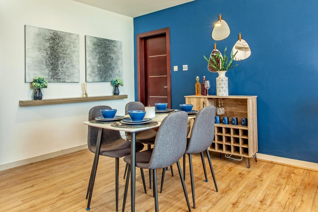 Live Modern Live Luxury - Apartment