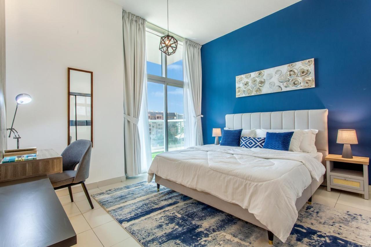 Live Modern Live Luxury - * Dubai