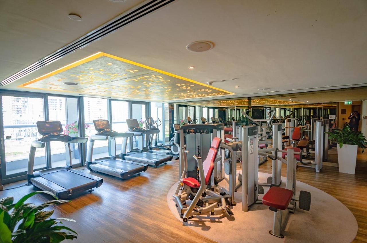 Royal Club By Rvhr, Paramount Tower B, Business Bay Apartment *