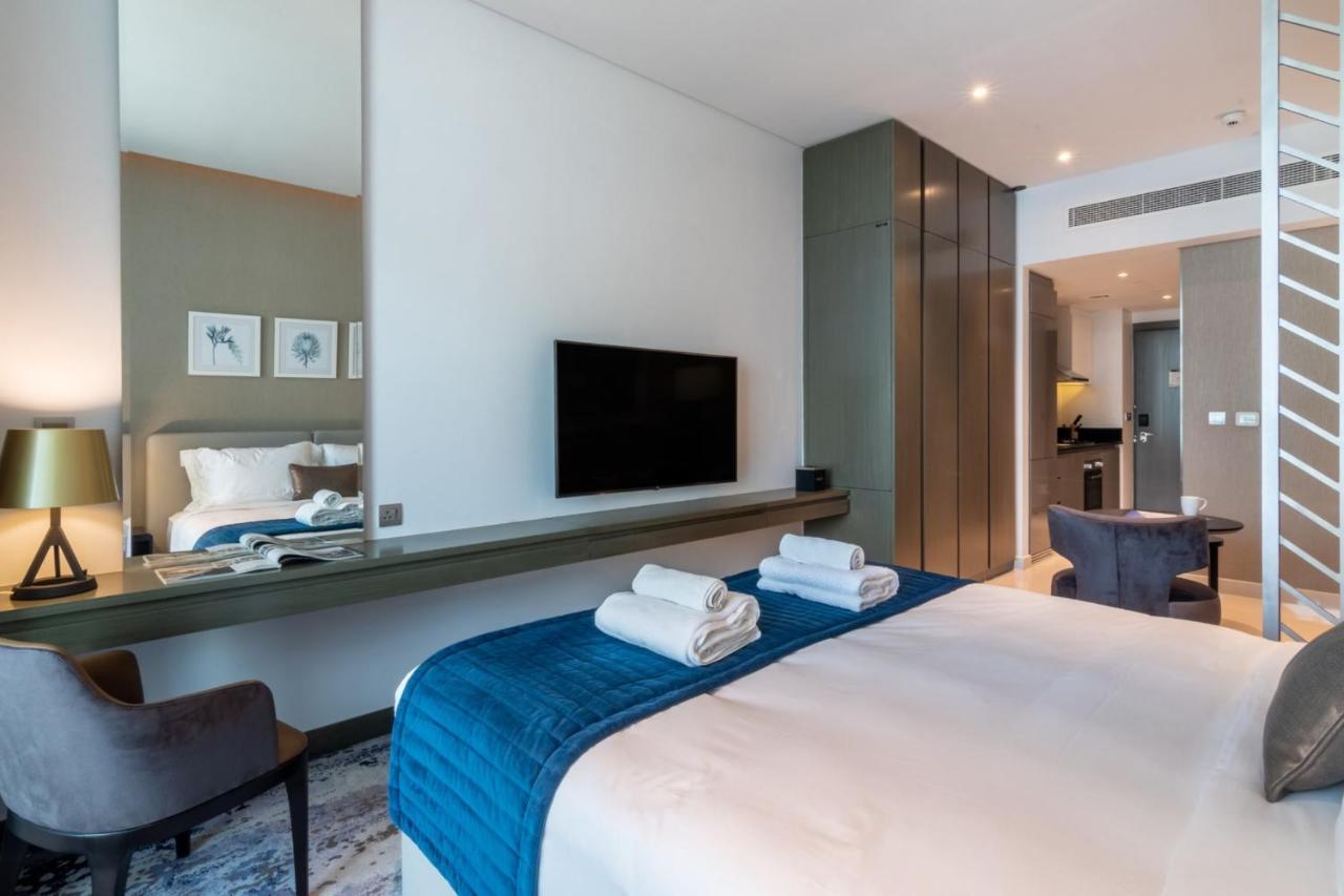 Guestready - Living In Taupe *