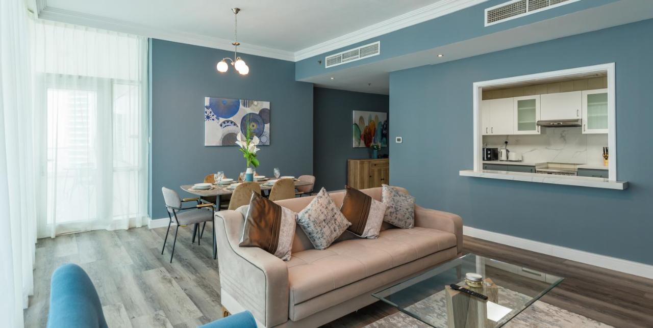 Mira Holiday Homes - Spacious 2 Bedroom In Marina * Dubai